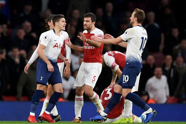 Soi kèo nhà cái Arsenal vs Tottenham Hotspur – 18h30 ngày 31/07/2025 5 Màn so tài gay cấn giữa Arsenal vs Tottenham Hotspur